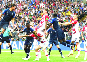 Francia conquista Rusia, un Mundial marcado por el VAR