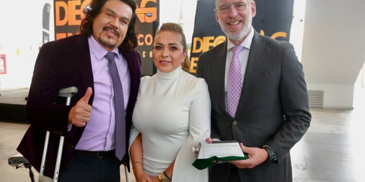 Industria aeroespacial en Querétaro supera las 80 empresas y mantiene crecimiento: SEDESU