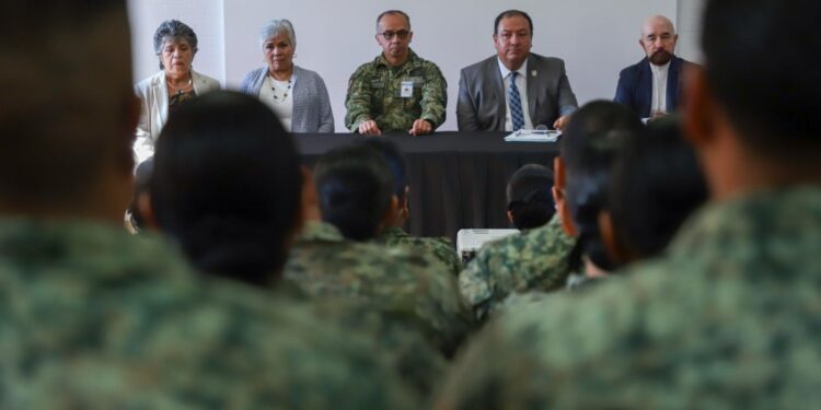 UAQ capacitará a más de 7 mil elementos de fuerzas armadas