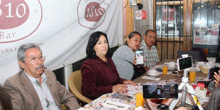 Llama Beatriz Robles a reforzar prevención tras lluvias de 2025 en Querétaro