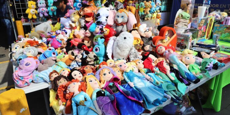 Día del Niño dejaría derrama de hasta mil 500 millones de pesos en Querétaro: CANACO