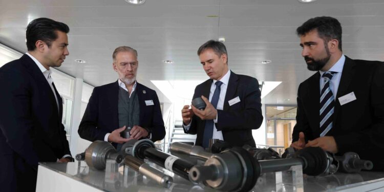 Concreta Marco Del Prete inversión de Hirschvogel