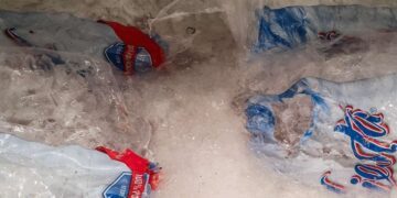 Reportan desabasto del 25% de hielo en tiendas Súper Q