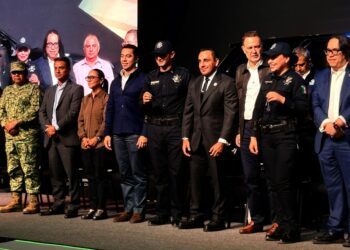 Entregan 40 nuevas patrullas a la Policía Estatal de Querétaro