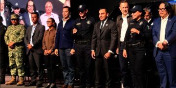Entregan 40 nuevas patrullas a la Policía Estatal de Querétaro