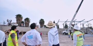 Supervisa Felifer los avances en  la Unidad Deportiva Josefa Ortiz de Domínguez