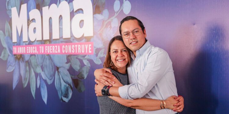 ”Gracias por atender con el corazón”: Chepe reconoce a madres de Corregidora