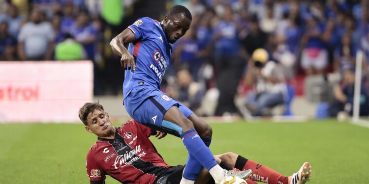 Chivas y Cruz Azul avanzan a semifinales