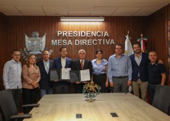 Recibe Sinuhé Piedragil iniciativa sobre delitos juveniles