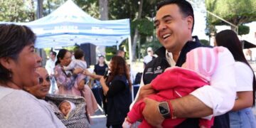 Amplía Luis Nava el programa Contigo y tu bebé