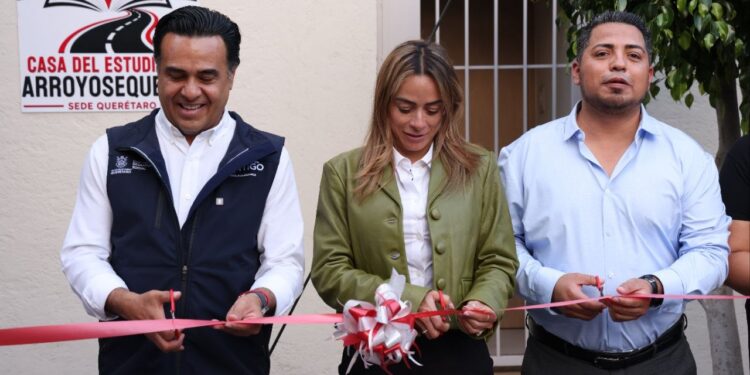 Luis Nava asiste a inauguración de la Casa del Estudiante Arroyosequense