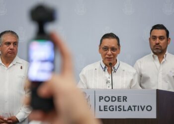 Ciudadanos que bloquean la 57 no tienen representación política: Ulises Gómez