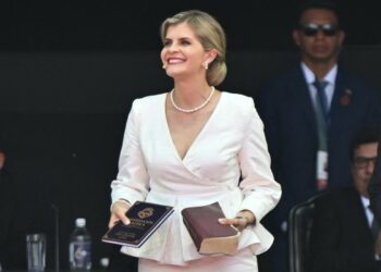 Jura Laura Fernández como Presidenta de Costa Rica