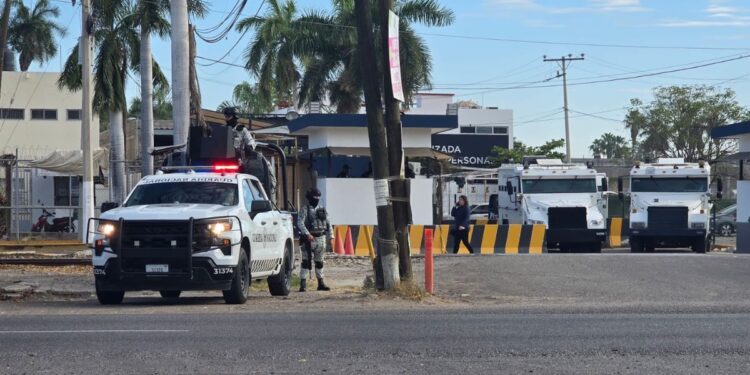 Riña en penal de Sinaloa deja varios muertos