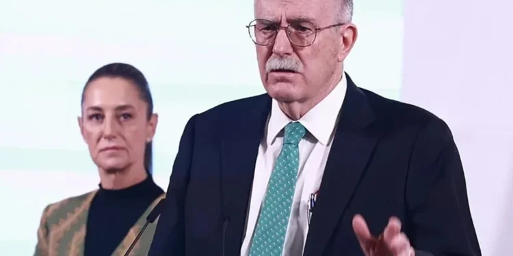 Deja Agricultura Berdegué en medio de presiones del sector