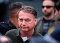 Recibe Bolsonaro alta tras su operación de hombro