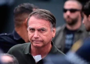 Recibe Bolsonaro alta tras su operación de hombro