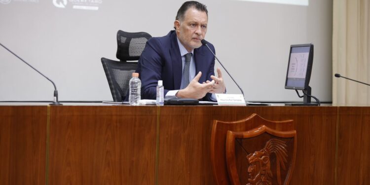 Kuri envía al Congreso terna para encabezar Fiscalía Anticorrupción