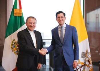 Velasco se reúne con el nuncio apostólico Spiteri para fortalecer cooperación con la Santa Sede