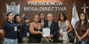 Colectivos Trans acuden a congreso para conocer destino de iniciativa de Identidad de Género