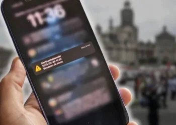 Afirman que alerta en celulares no sonó por mantenimiento