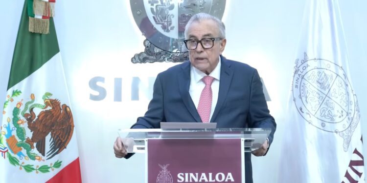 Rocha Moya, Enrique Inzunza, Gámez Mendivil y Dámaso Castro comparecen ante la FGR en Culiacán