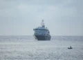 El crucero con hantavirus busca puerto y la OMS apunta a España