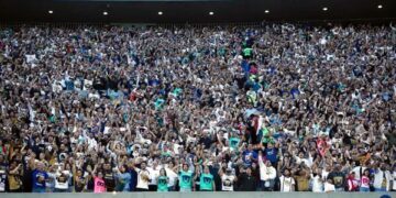 Hasta $267 mil la reventa para Final en CU
