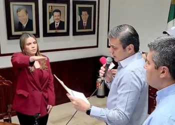 También pide licencia Alcalde de Culiacán