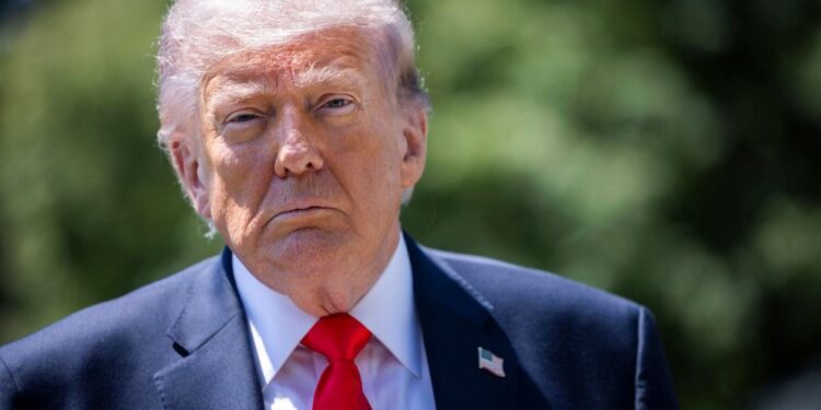 Trump envía una carta al Congreso asegurando que la guerra contra Irán ha “concluido”