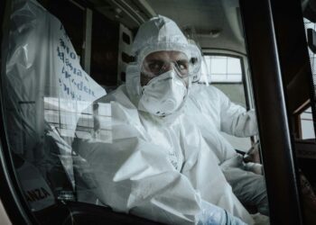 Italia detecta posible caso de ébola; activa protocolos sanitarios