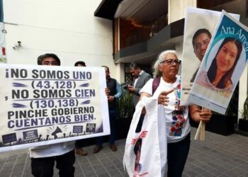 Evalúan colectivos estrategia de búsqueda con Segob