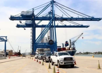 Aumenta 11.4% exportación de vehículos; sube 2.1% producción