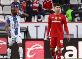 Pachuca hace valer su casa y elimina al bicampeón Toluca