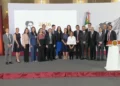 Anuncian inversión de 21 mmdp en sector farmacéutico