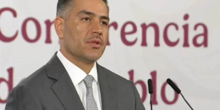 Liga Harfuch a ‘Titán’ con contrabando de huachicol desde EU