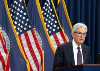 Nombra Fed a Jerome Powell presidente interino