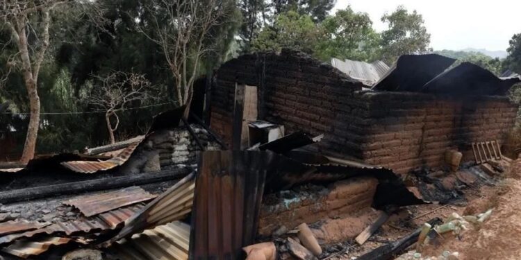 Urge ONG garantizar derechos a desplazados de Chilapa