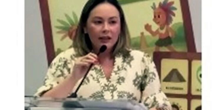 Deja interina a hija de Rocha en el DIF