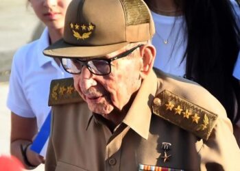 Afirman que EU busca poner cargos contra Raúl Castro