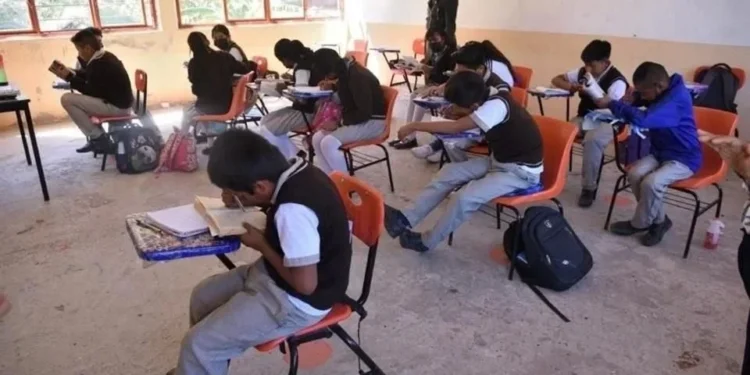 Recula SEP: Clases hasta julio