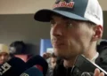 Falla en auto impide que Max Verstappen gane en Nürburgring