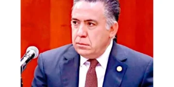 Extiende Inzunza red familiar al PJ