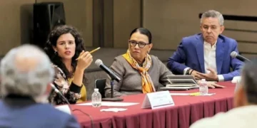 Atienden a jubilados por tope a ‘pensiones doradas’