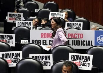 No voy a caer en provocaciones: Kenia López