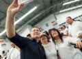 Mauricio Kuri conmemora el Día del Trabajo con el magisterio queretano