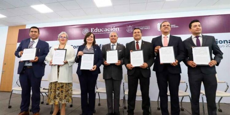 Formalizan UAQ y Tecnológico de Querétaro cooperación estratégica