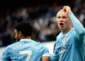 Manchester City golea y le mete presión al Arsenal