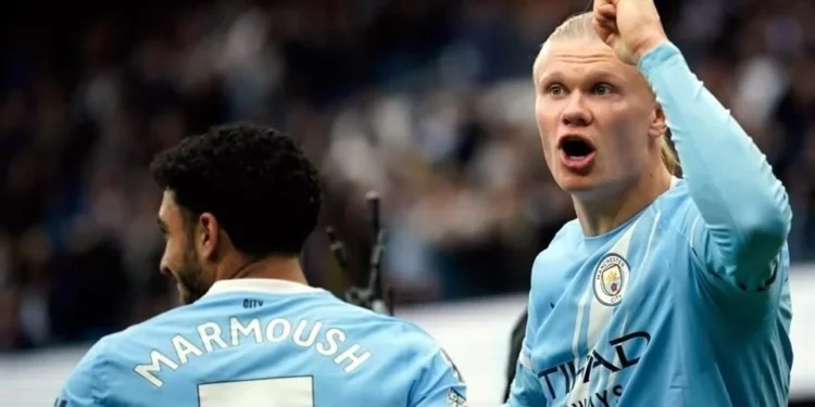 Manchester City golea y le mete presión al Arsenal