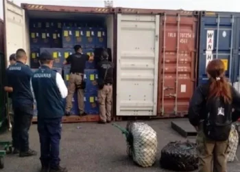 Aseguran más de 200 kilos de cocaína en puerto de Manzanillo